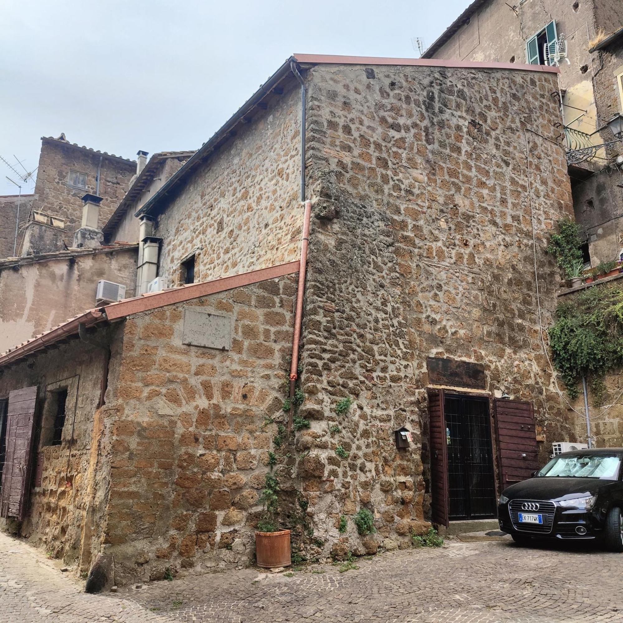 Maison Della Cattedrale Сутри Экстерьер фото
